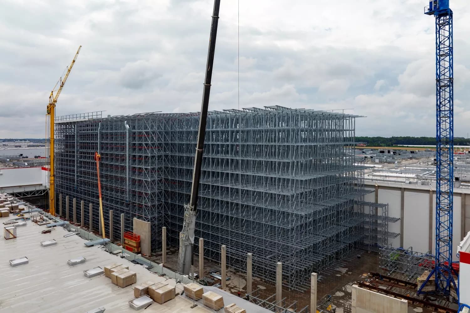 Boosting Operational Efficiency with Automated Storage and Retrieval Systems