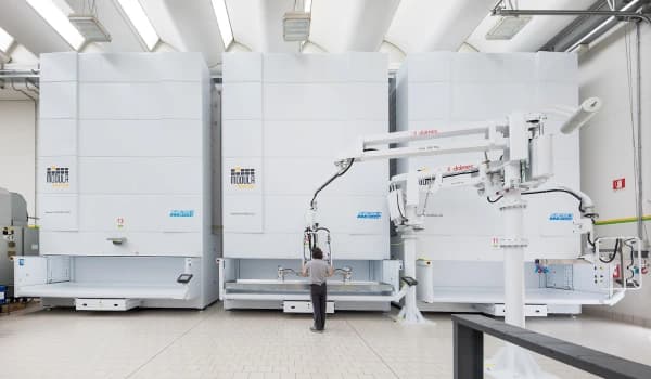 USED VERTICAL LIFT MODULES