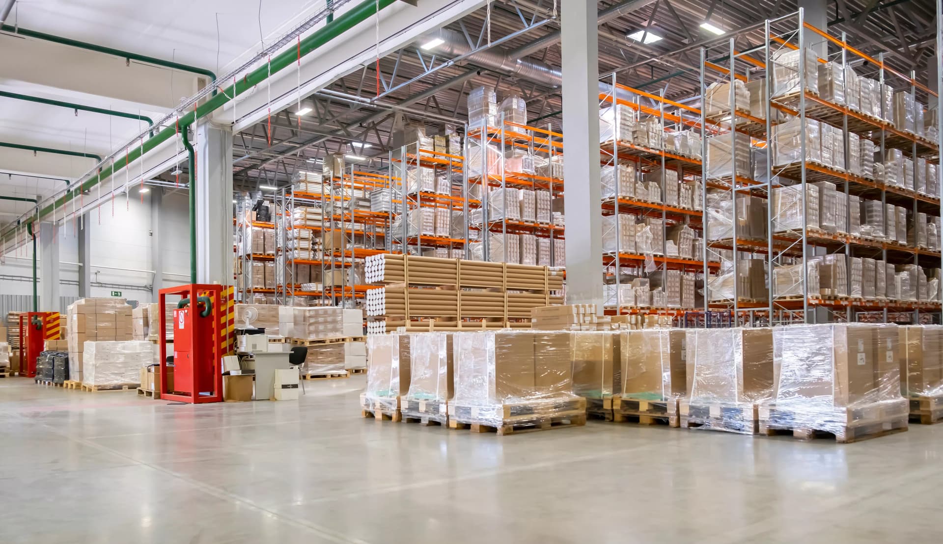 Wholesalers & Distribution Centers