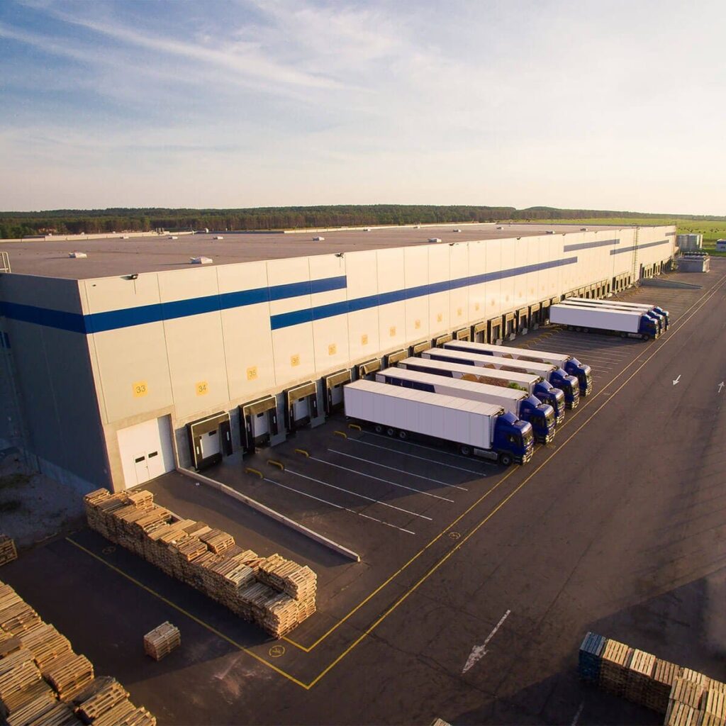 warehousing distribution center 1 1